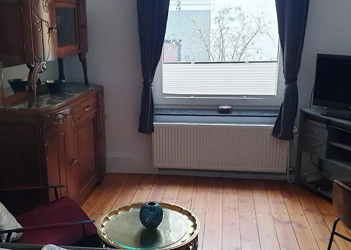 Апартаменты Ruhiges Mit 2 Zimmern, Messe, Hauptbahnhof