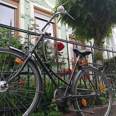 Apartment Ruhiges Mit 2 Zimmern, Messe, Hauptbahnhof *