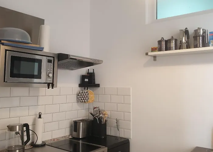 Ruhiges Mit 2 Zimmern, Messe, Hauptbahnhof Apartment *