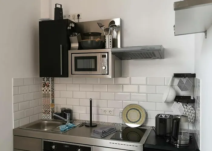 Apartment Ruhiges Mit 2 Zimmern, Messe, Hauptbahnhof